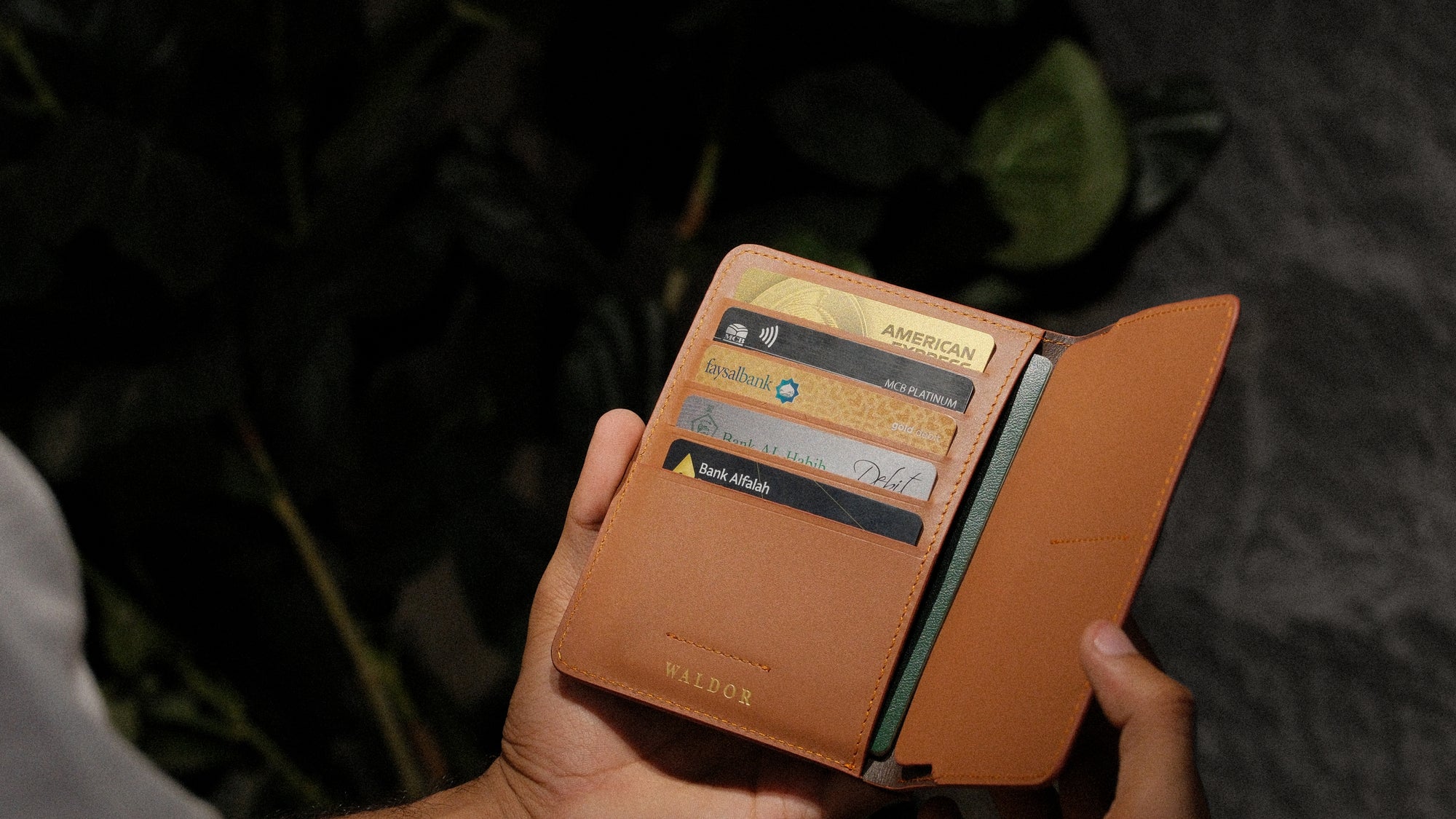 MagFlap Travel Wallet in Tan Brown