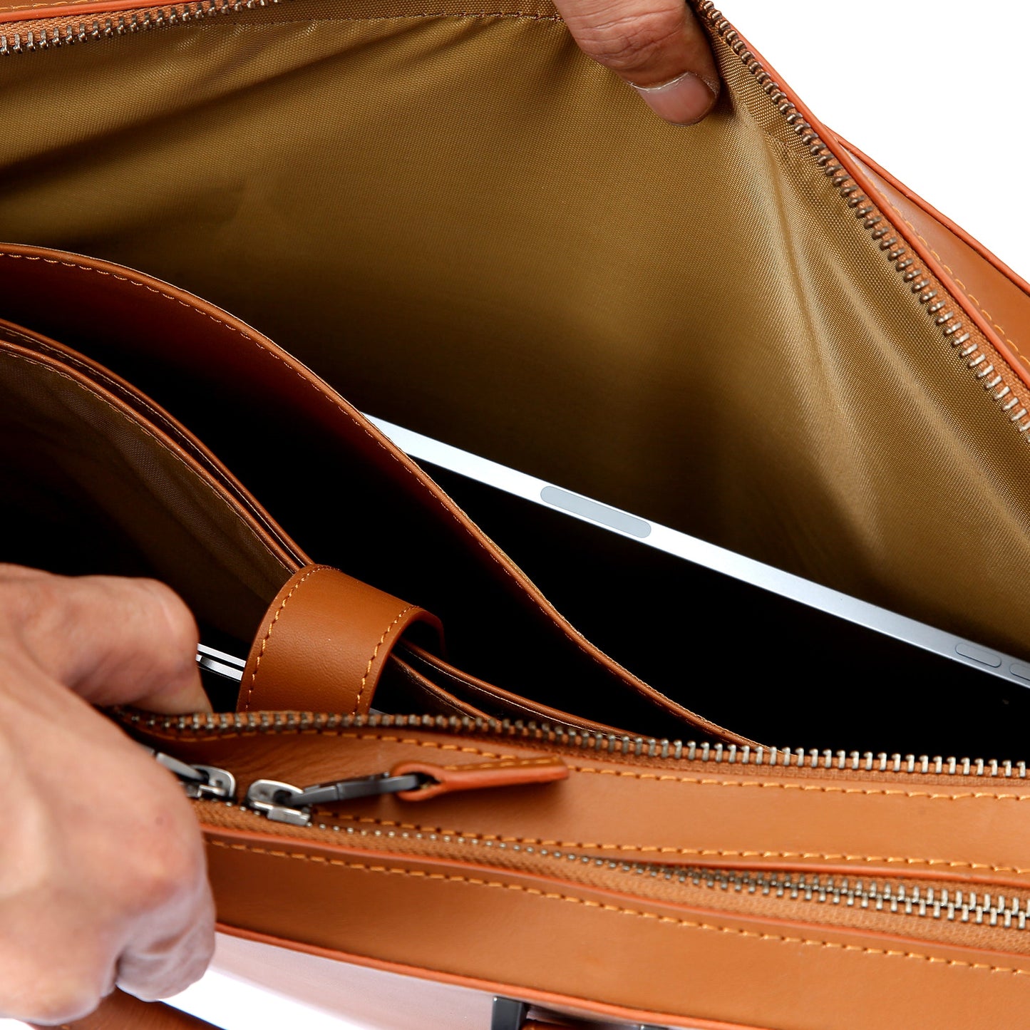 Nomad All-leather Briefcase